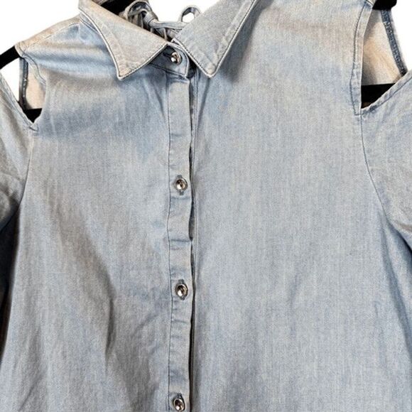 ZARA Chambray Blue Shirt Dress Collared Open Back Button Front Cold Shoulder XS - Picture 2 of 11